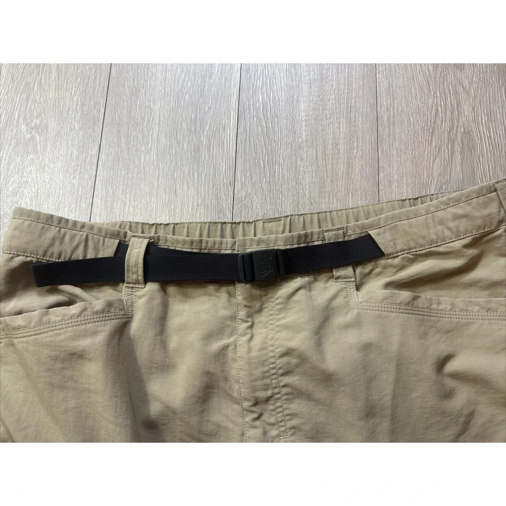 The North Face Convertible Pants‎ Outdoors Hiking Men's XL Beige Nylon Belted